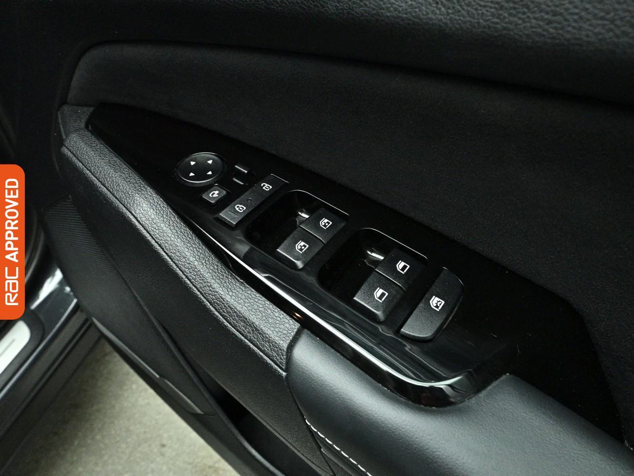 Kia Sportage view 25