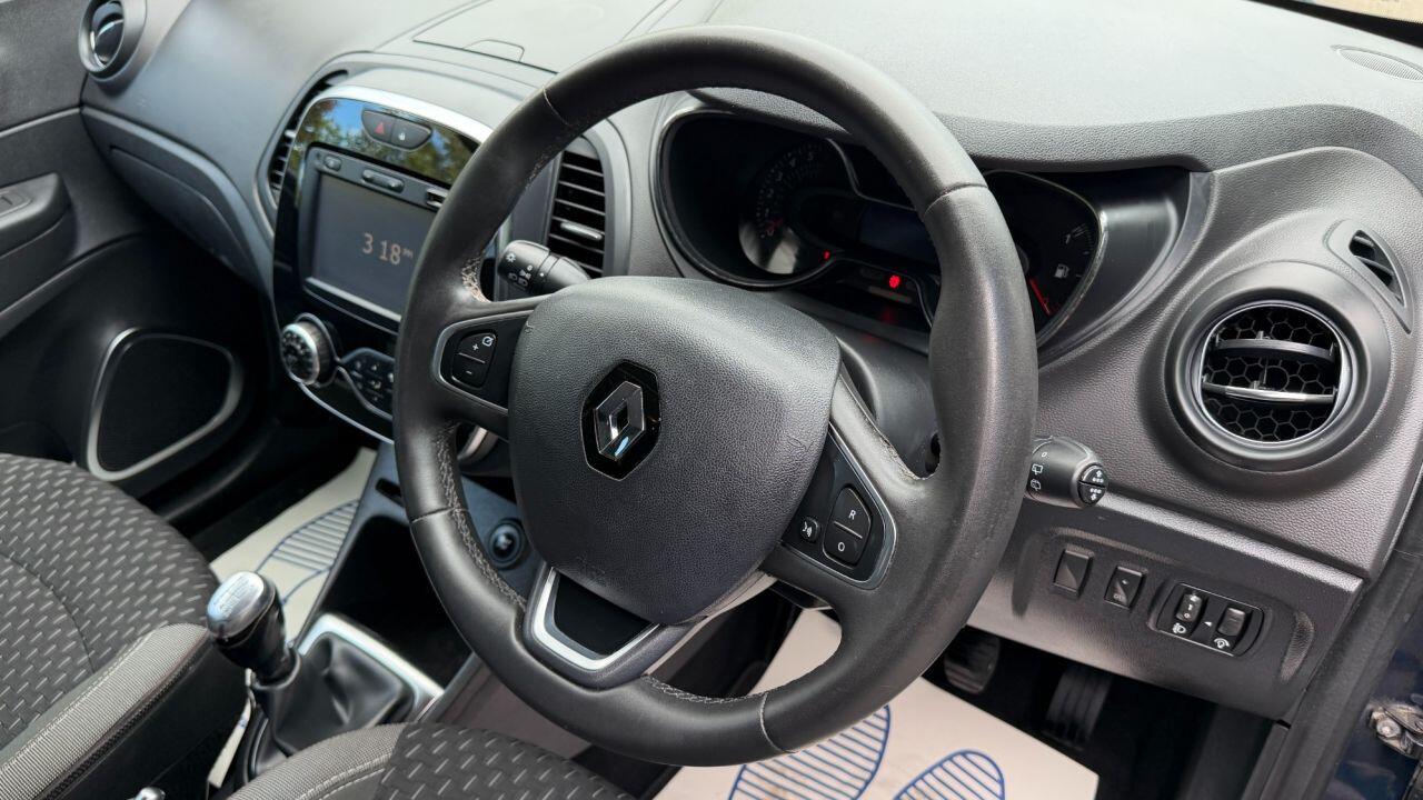 Renault Captur view 15
