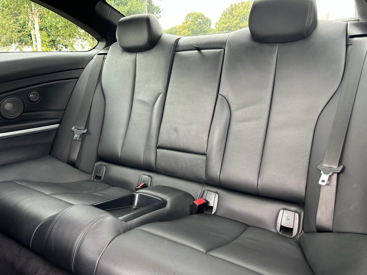BMW 4 Series view 25