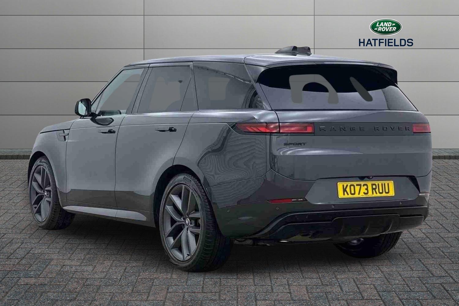Land Rover Range Rover Sport view 2
