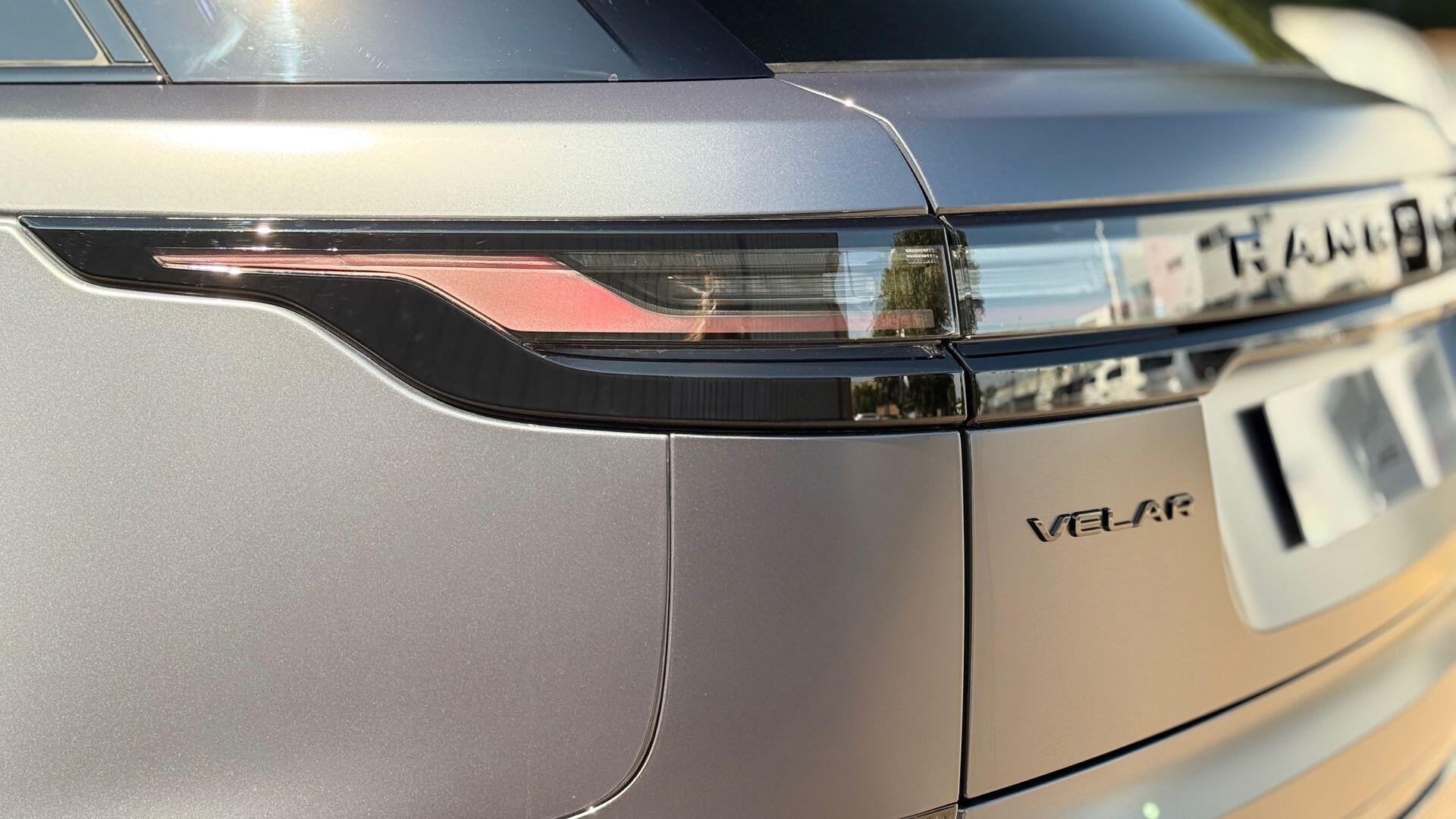 Land Rover Range Rover Velar view 10