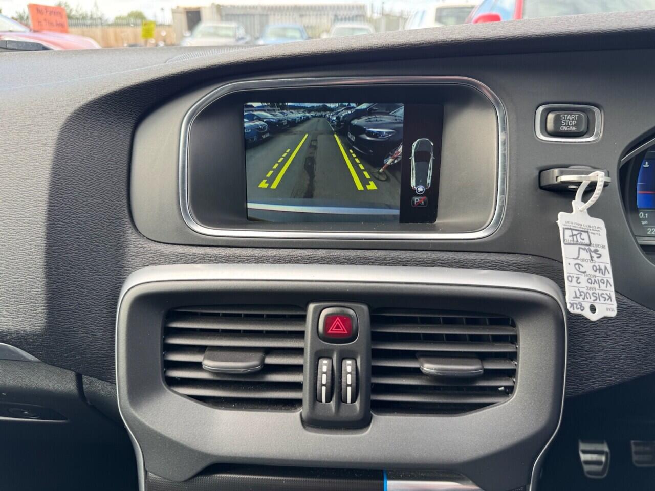 Volvo V40 view 71