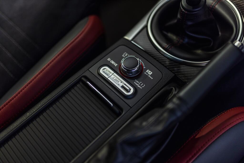 Subaru WRX Sti view 25