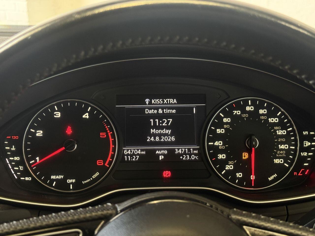 Audi A4 view 42