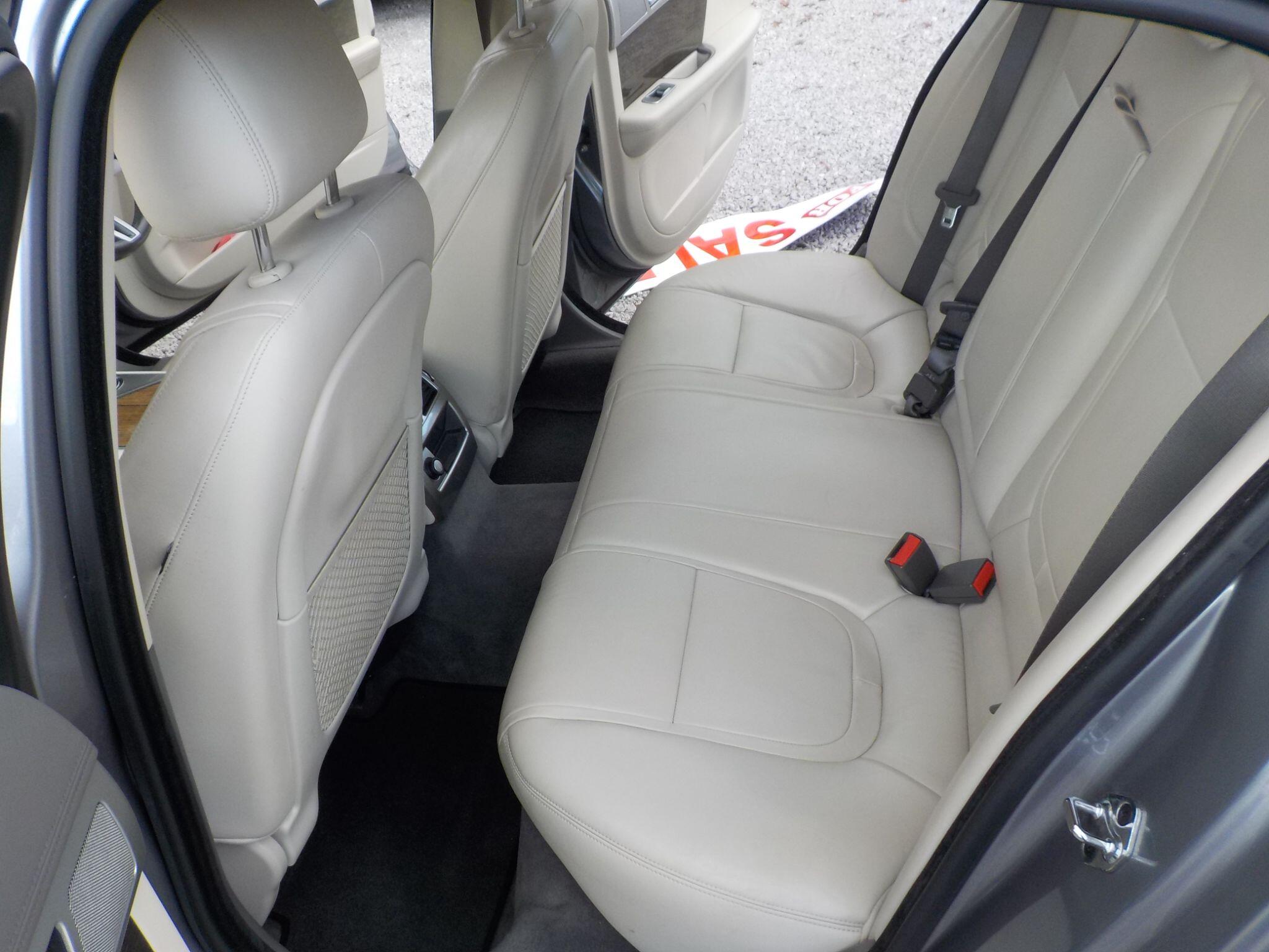 Jaguar XF 3.0d V6 Premium Luxury Auto Euro 5 4dr