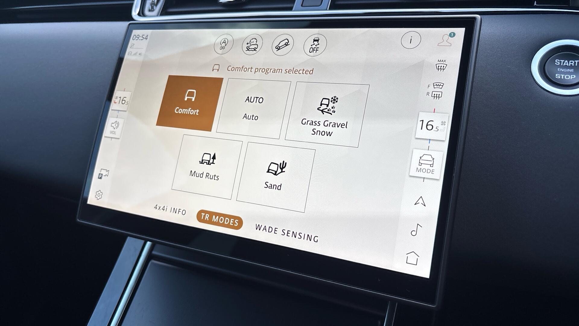 Land Rover Range Rover Evoque view 54