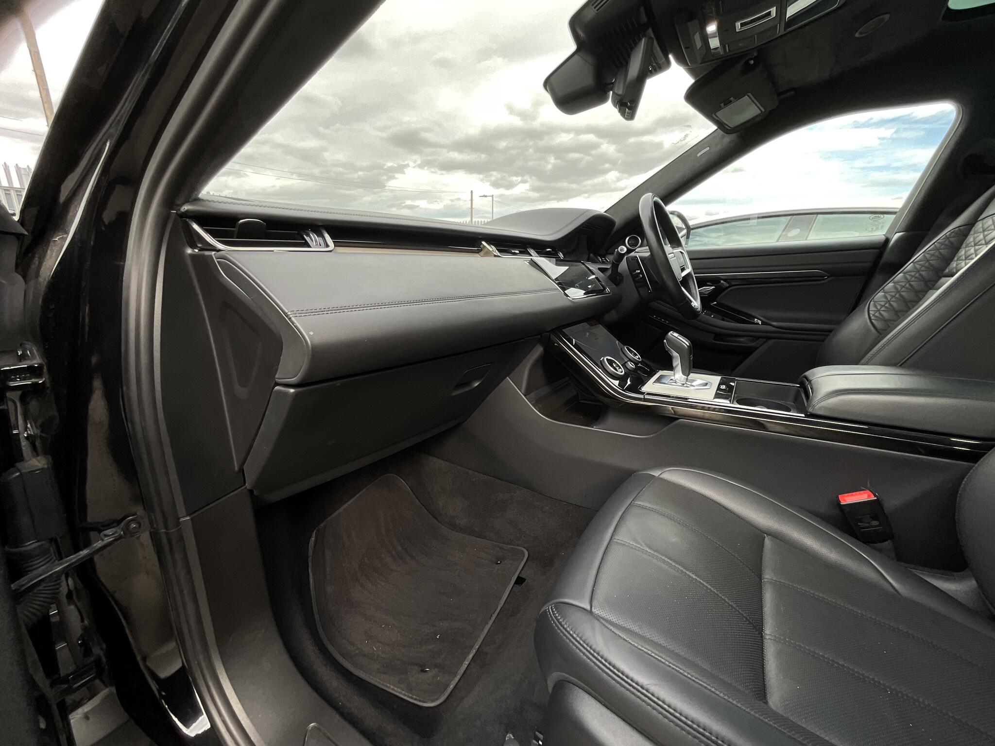 Land Rover Range Rover Evoque view 20