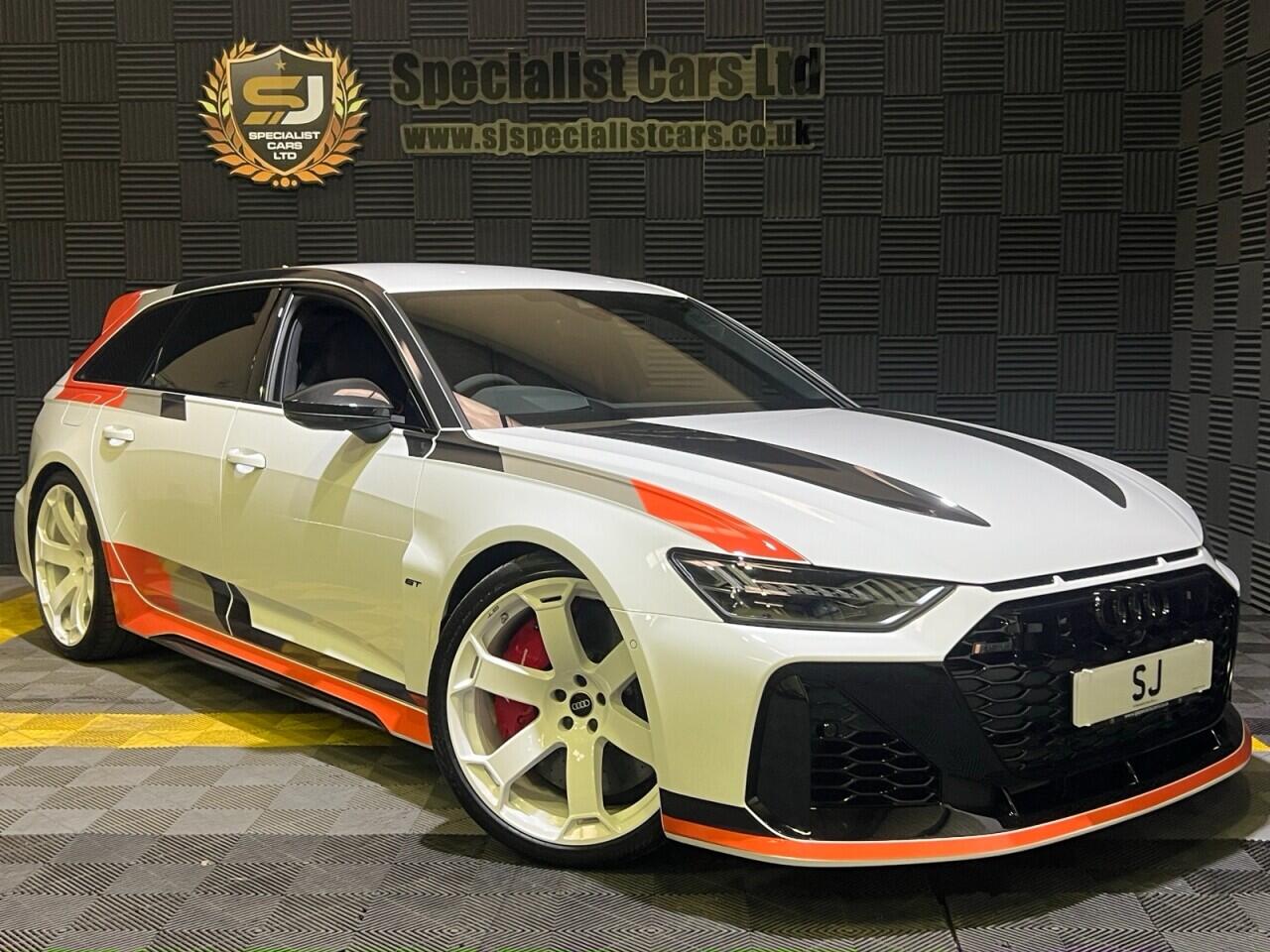 Audi RS6 Avant main image