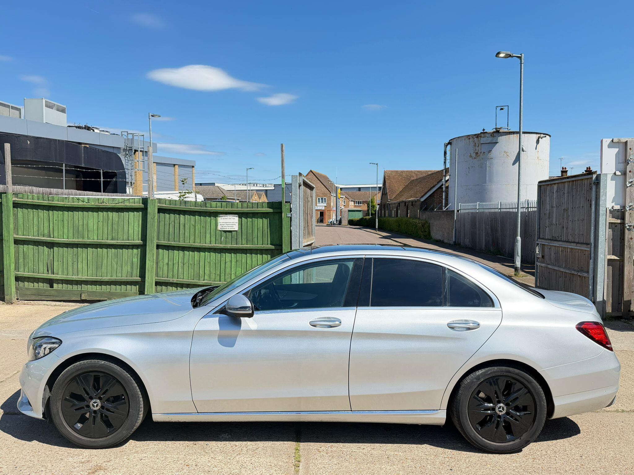 Mercedes-Benz C-Class view 6