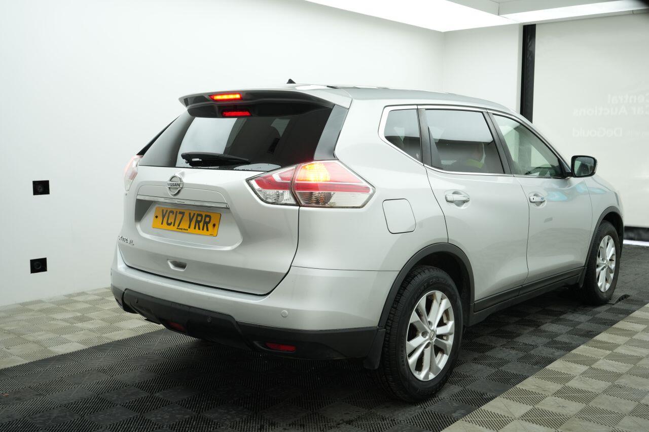 Nissan X-Trail view 7