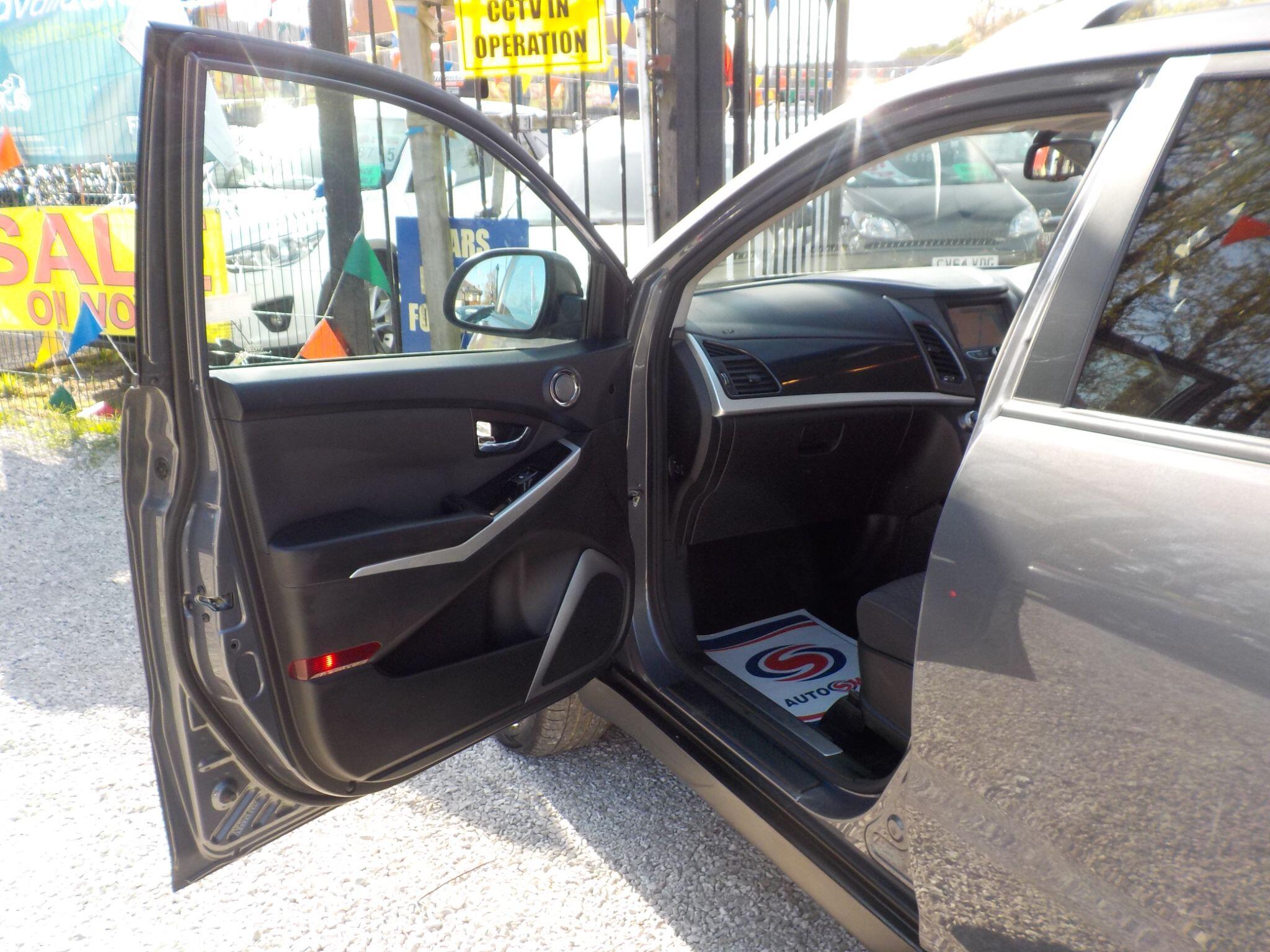 SsangYong Korando 2.2D LE Auto Euro 6 5dr