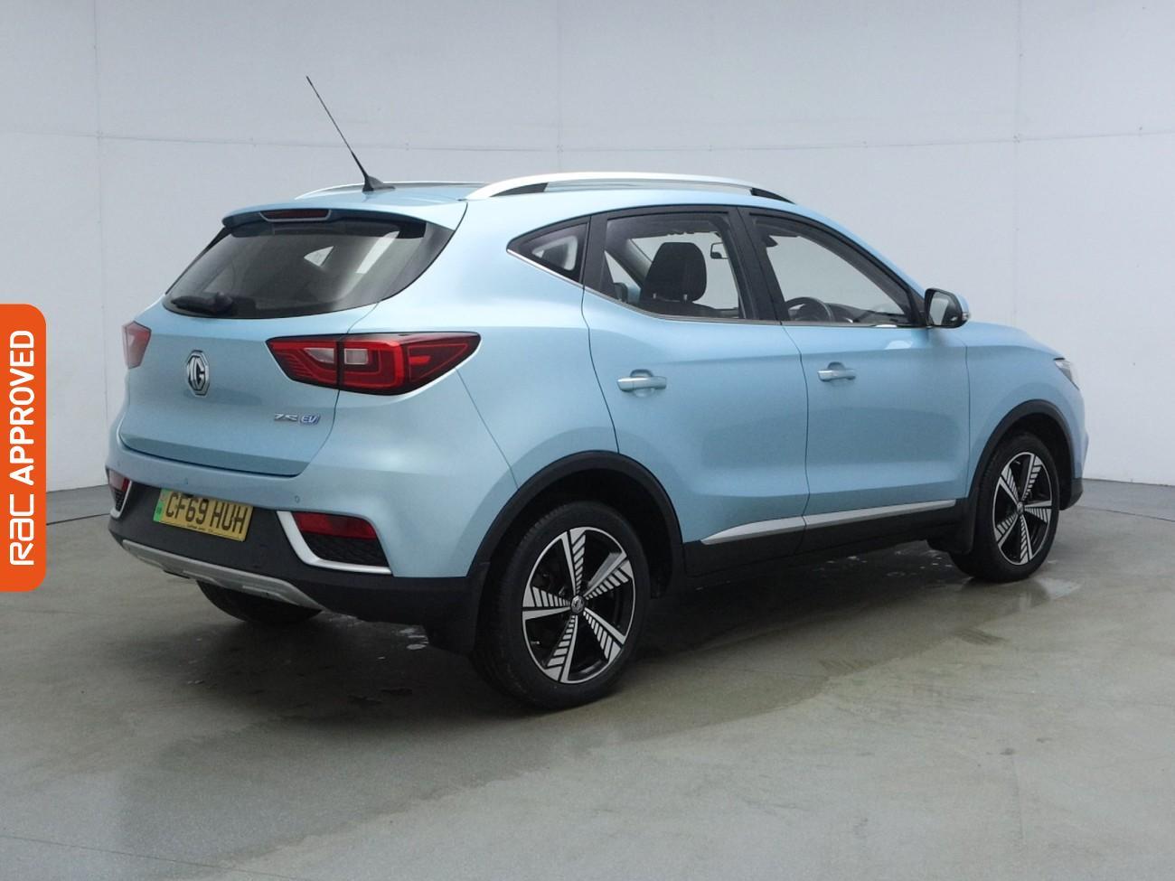 MG ZS view 33