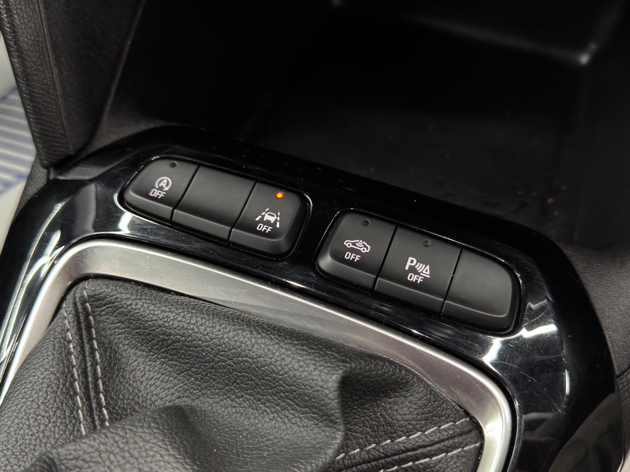 Vauxhall Corsa view 26
