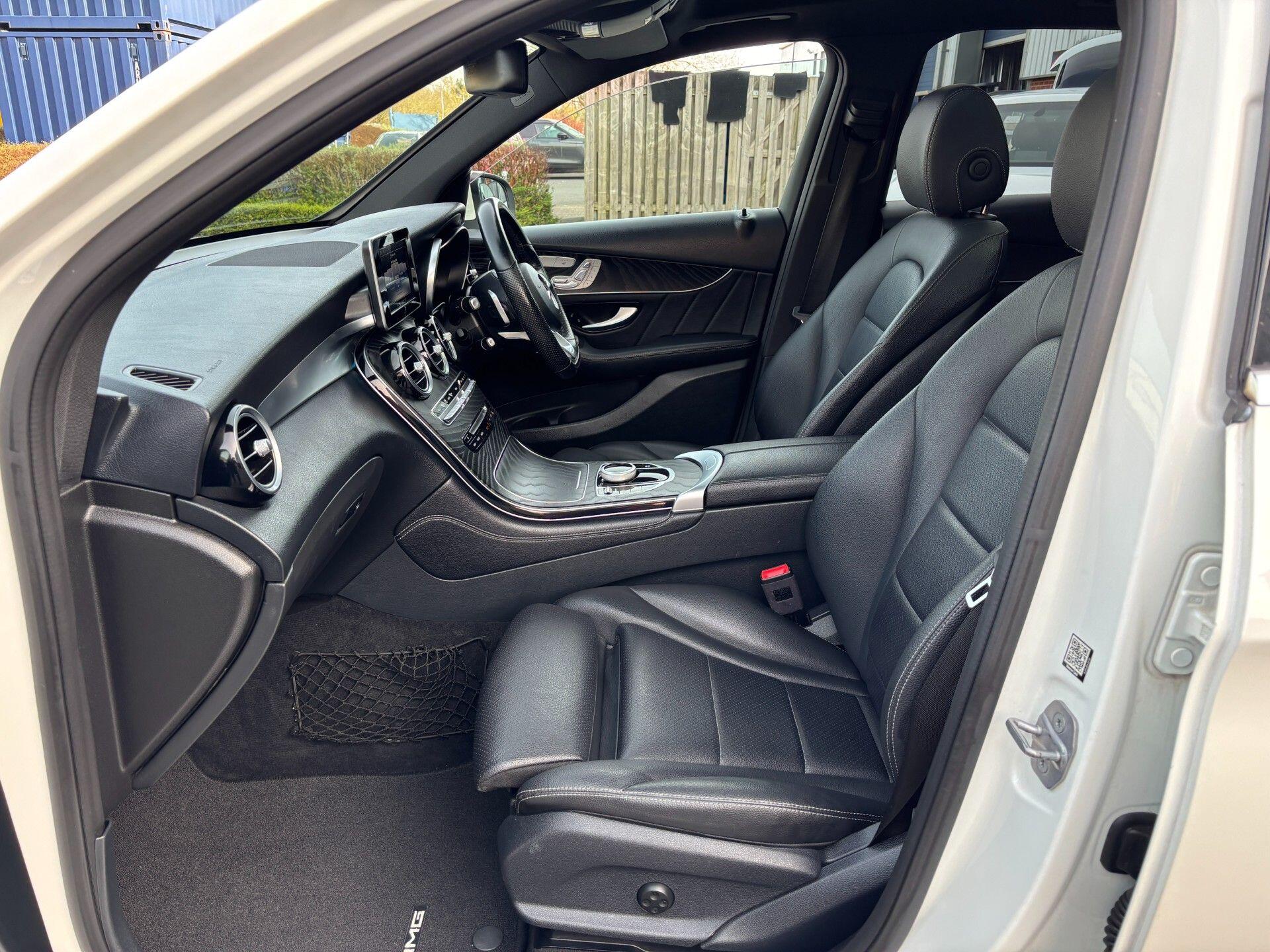 Mercedes-Benz GLC view 25
