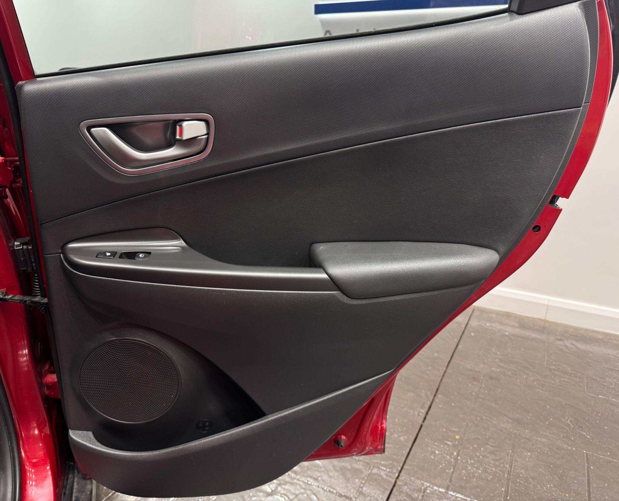 Hyundai Kona view 48