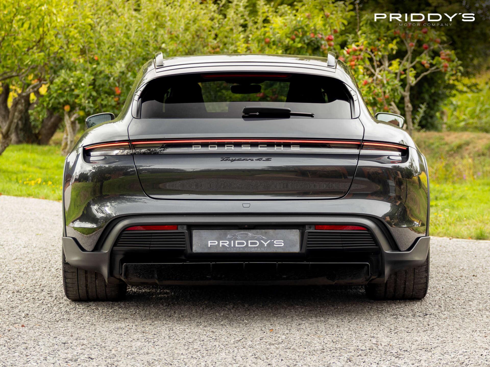 Porsche Taycan view 4