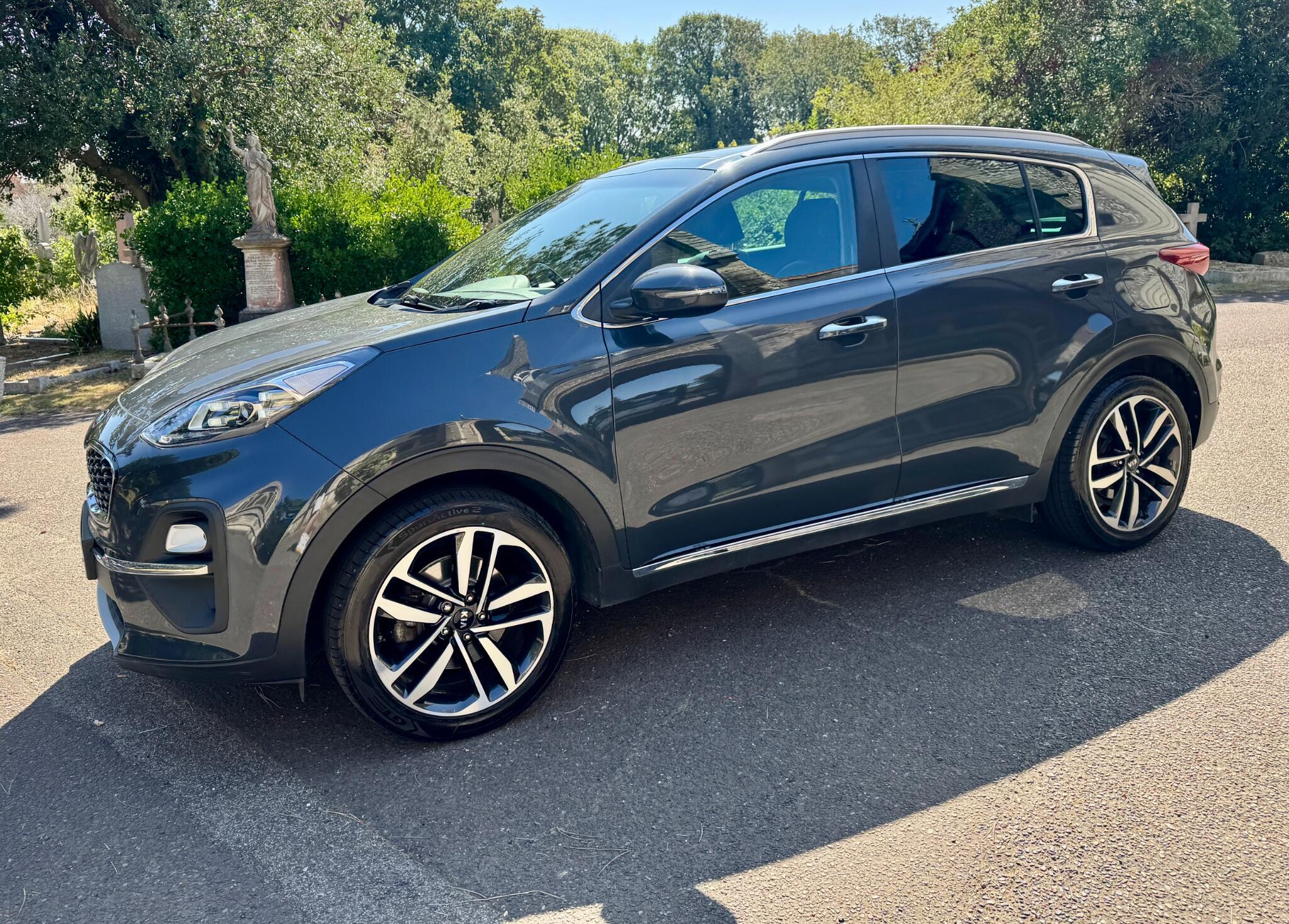Kia Sportage view 3