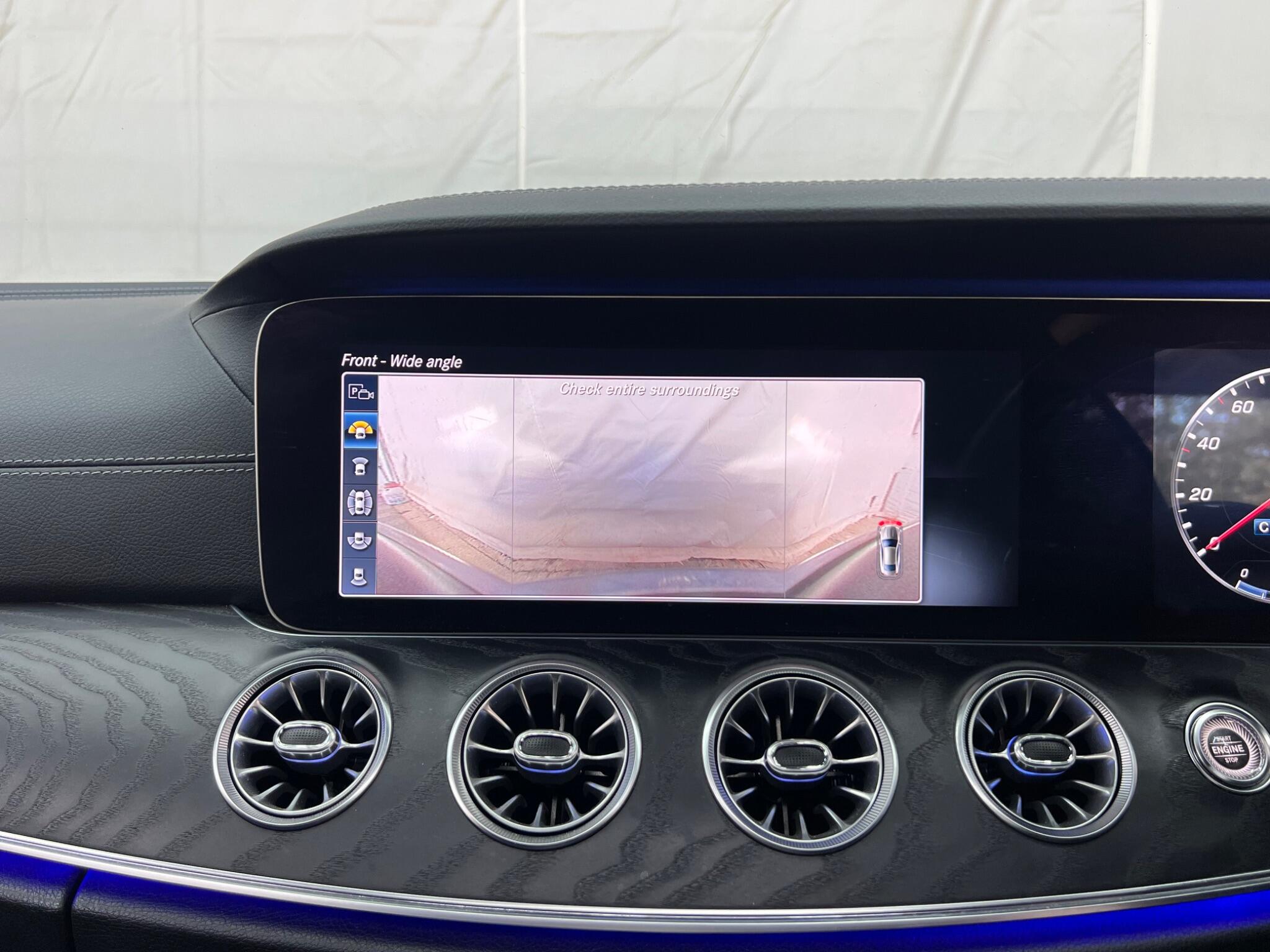 Mercedes-Benz E-Class view 41