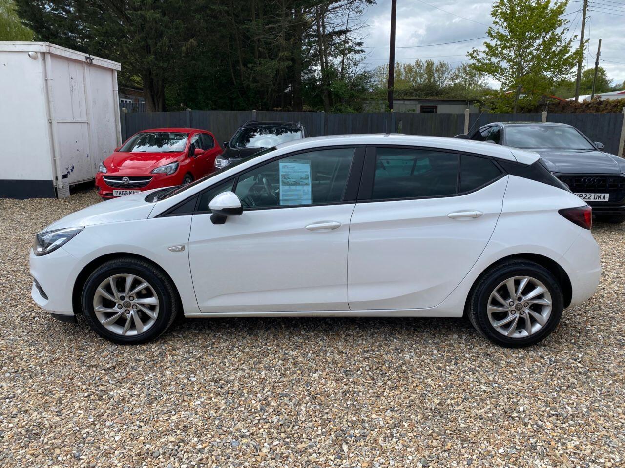 Vauxhall Astra view 8