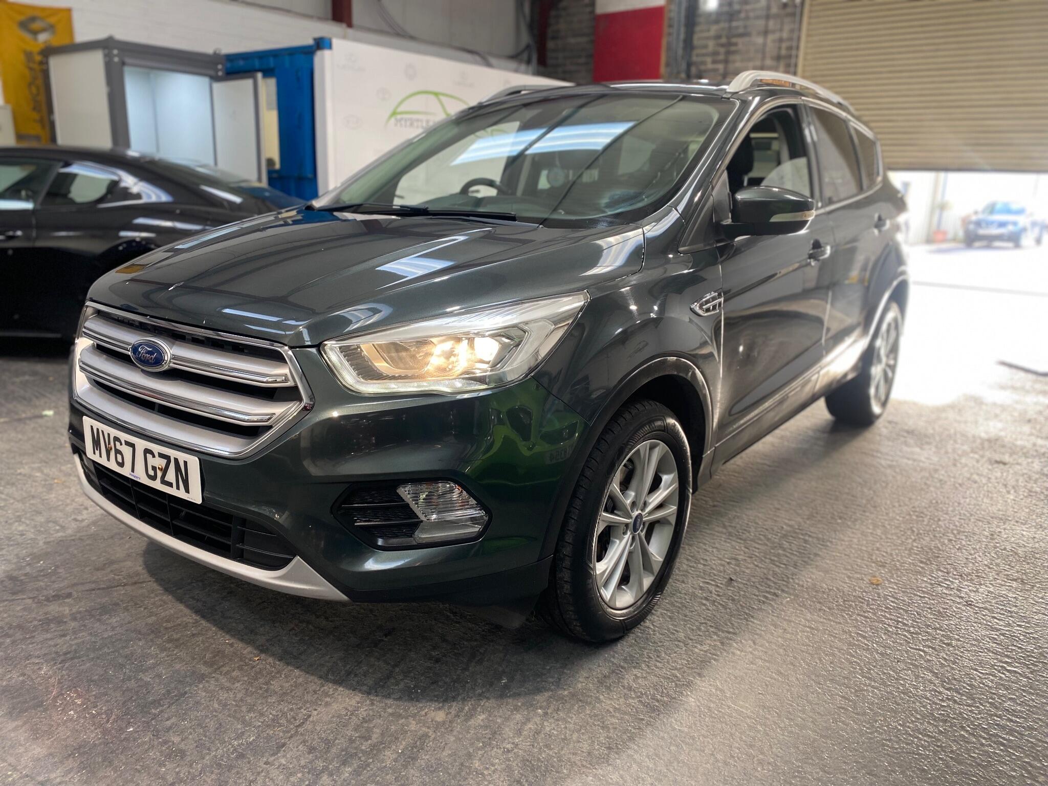 2017 Ford Kuga 2.0 TDCi Titanium Euro 6 (s/s) 5dr • 117,000 miles image 4