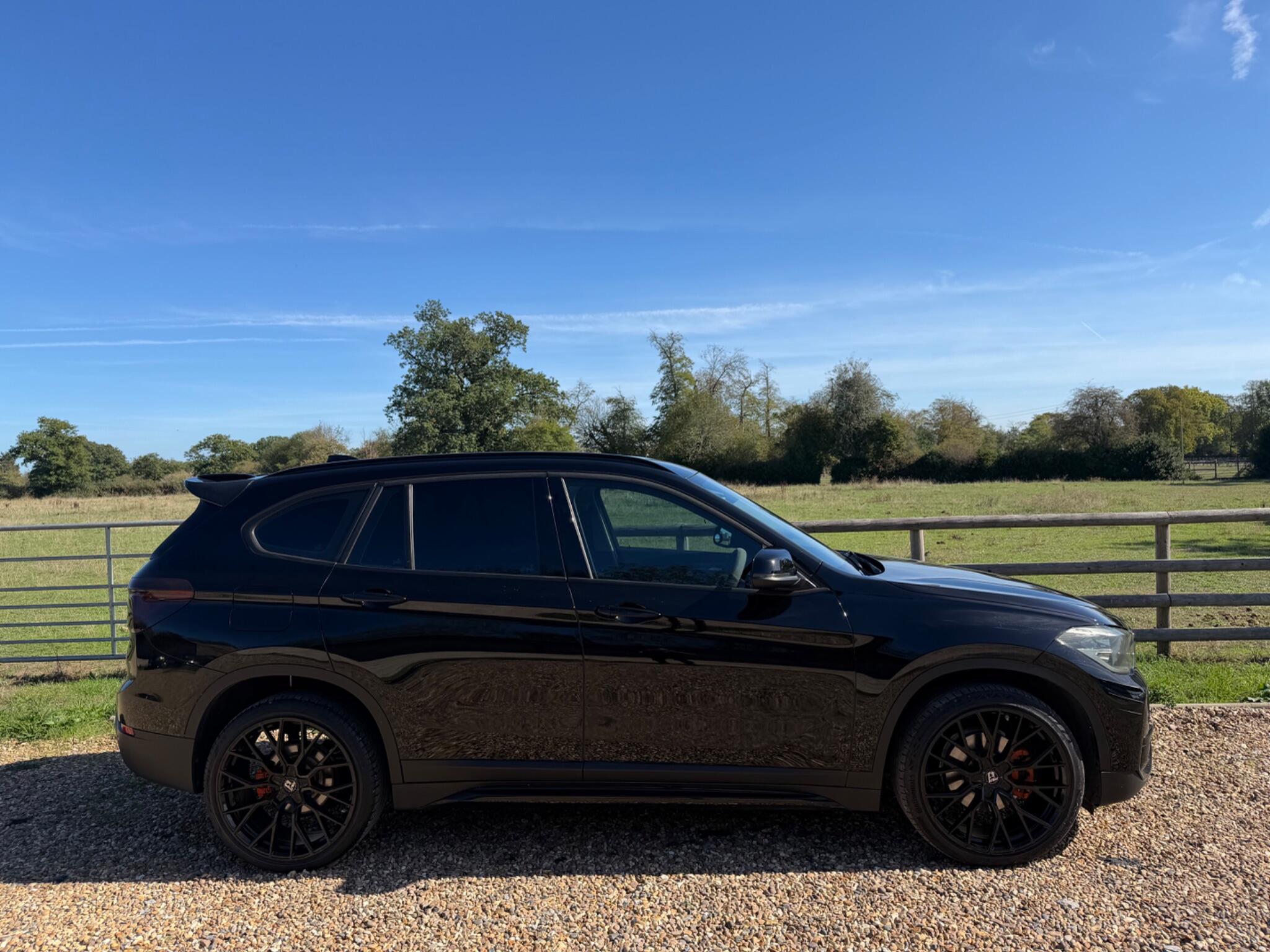 BMW X1 view 10