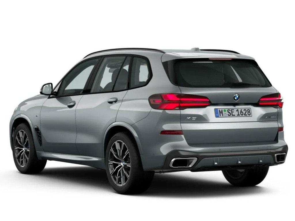BMW X5 view 3