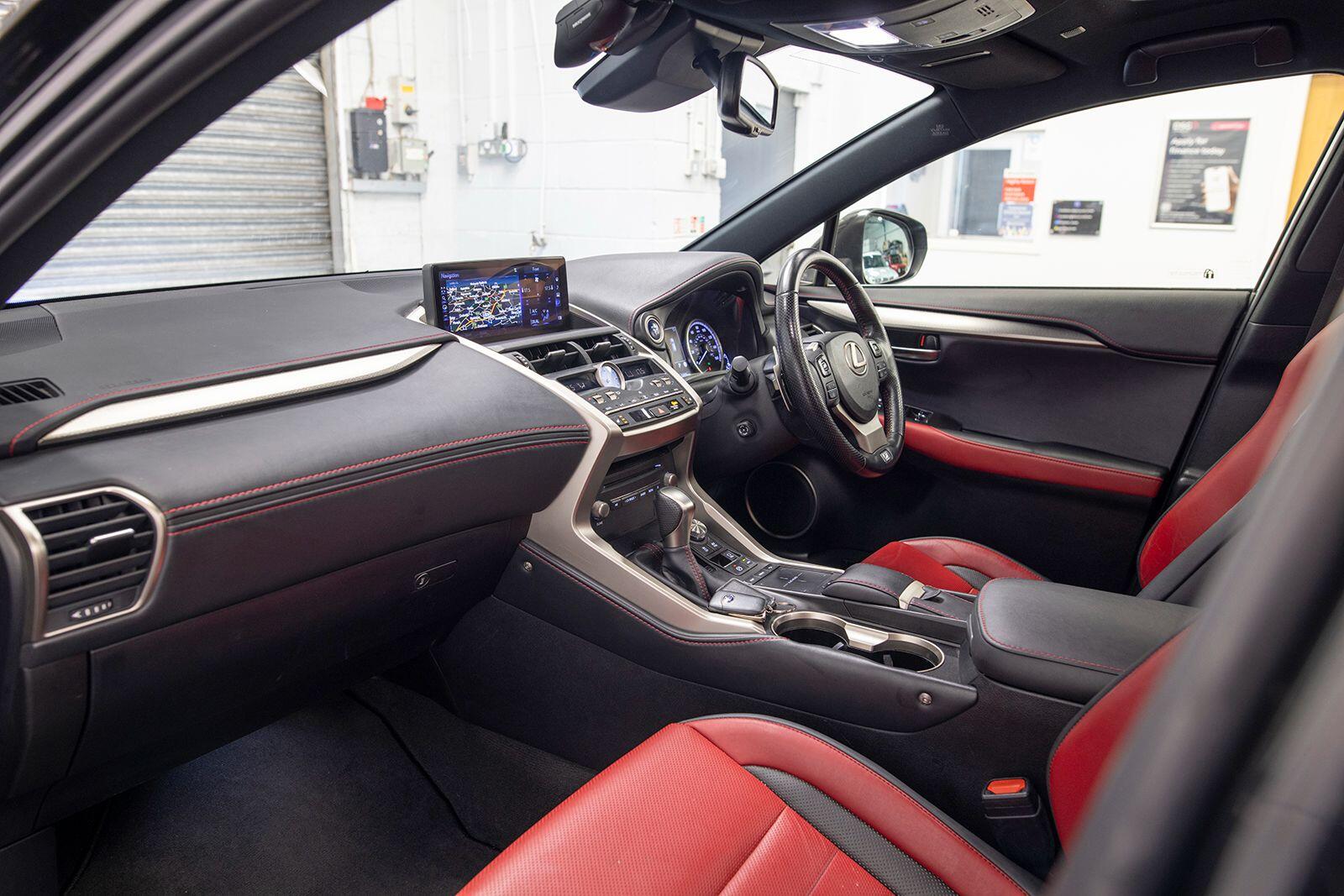 Lexus NX view 42