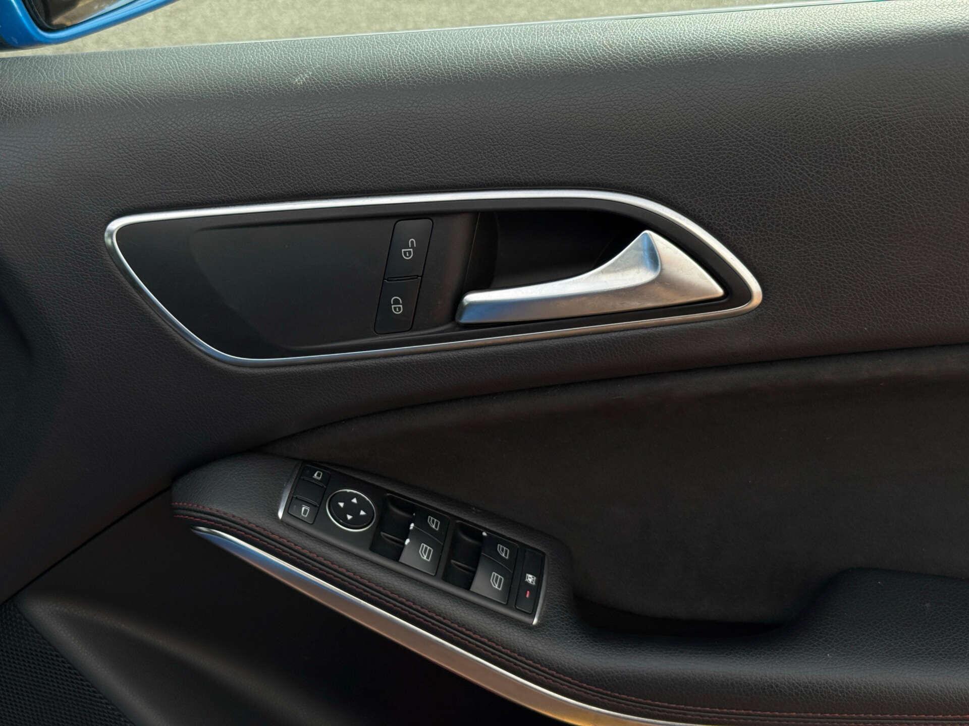 Mercedes-Benz A Class view 20