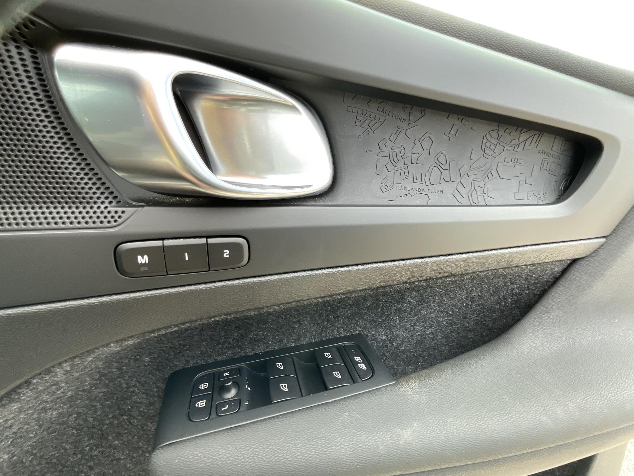 Volvo XC40 view 38