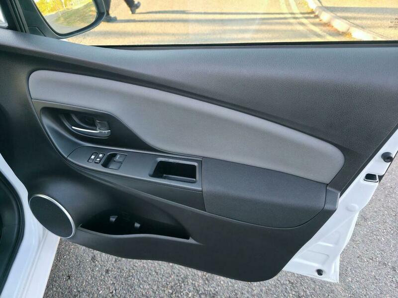 Toyota Yaris view 51