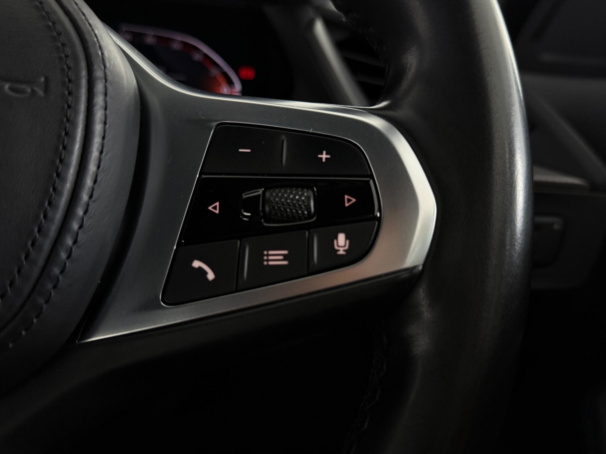 BMW 1 Series view 19