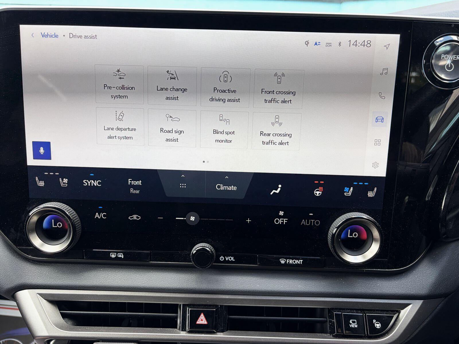 Lexus RX view 27