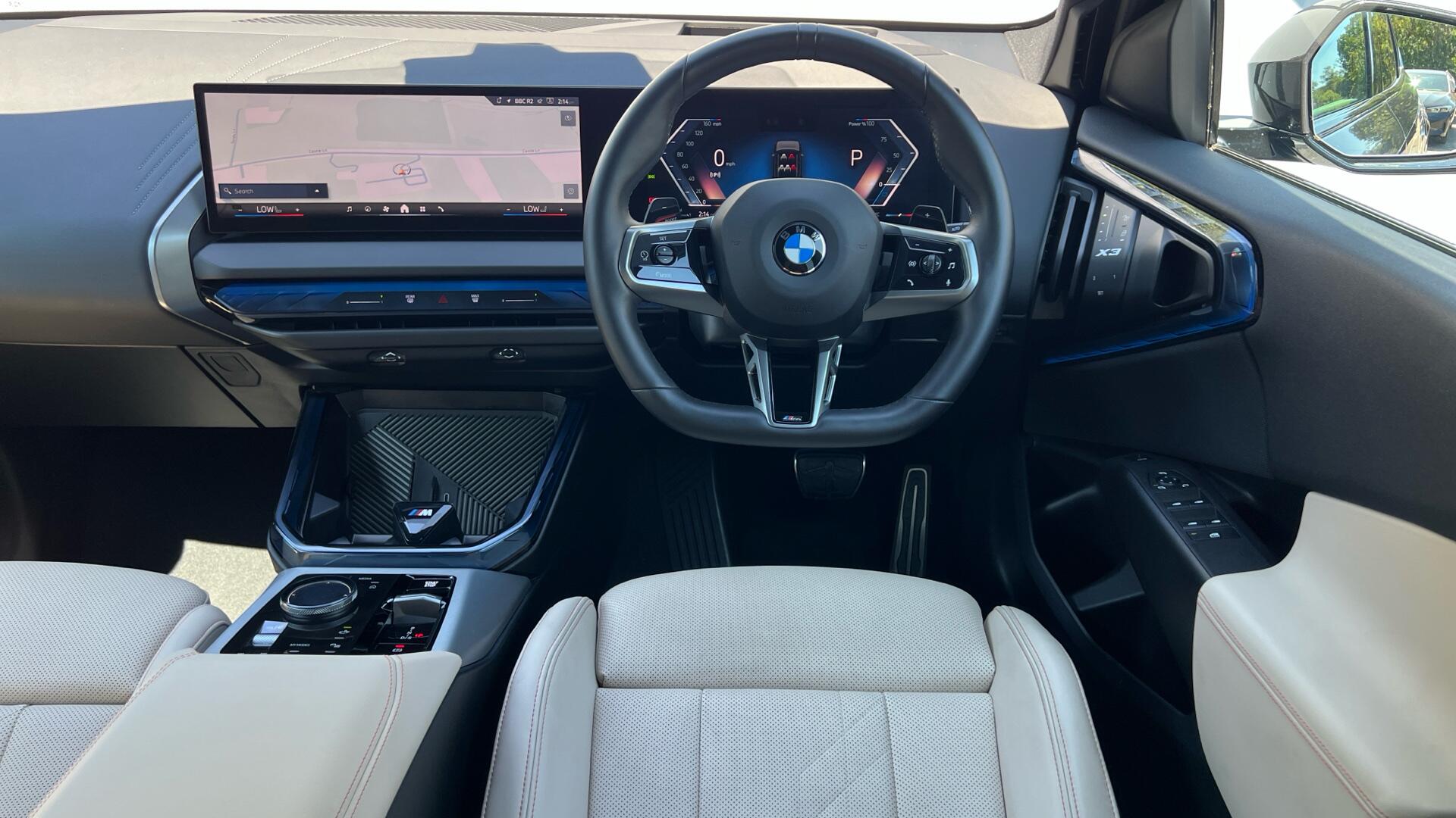 BMW X3 view 5