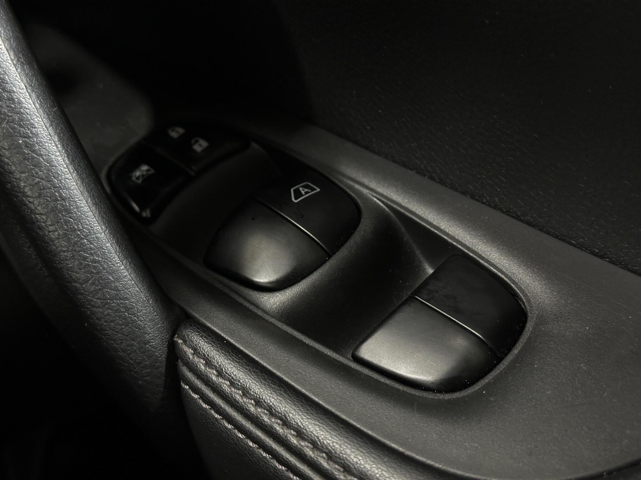 Nissan X-Trail view 19