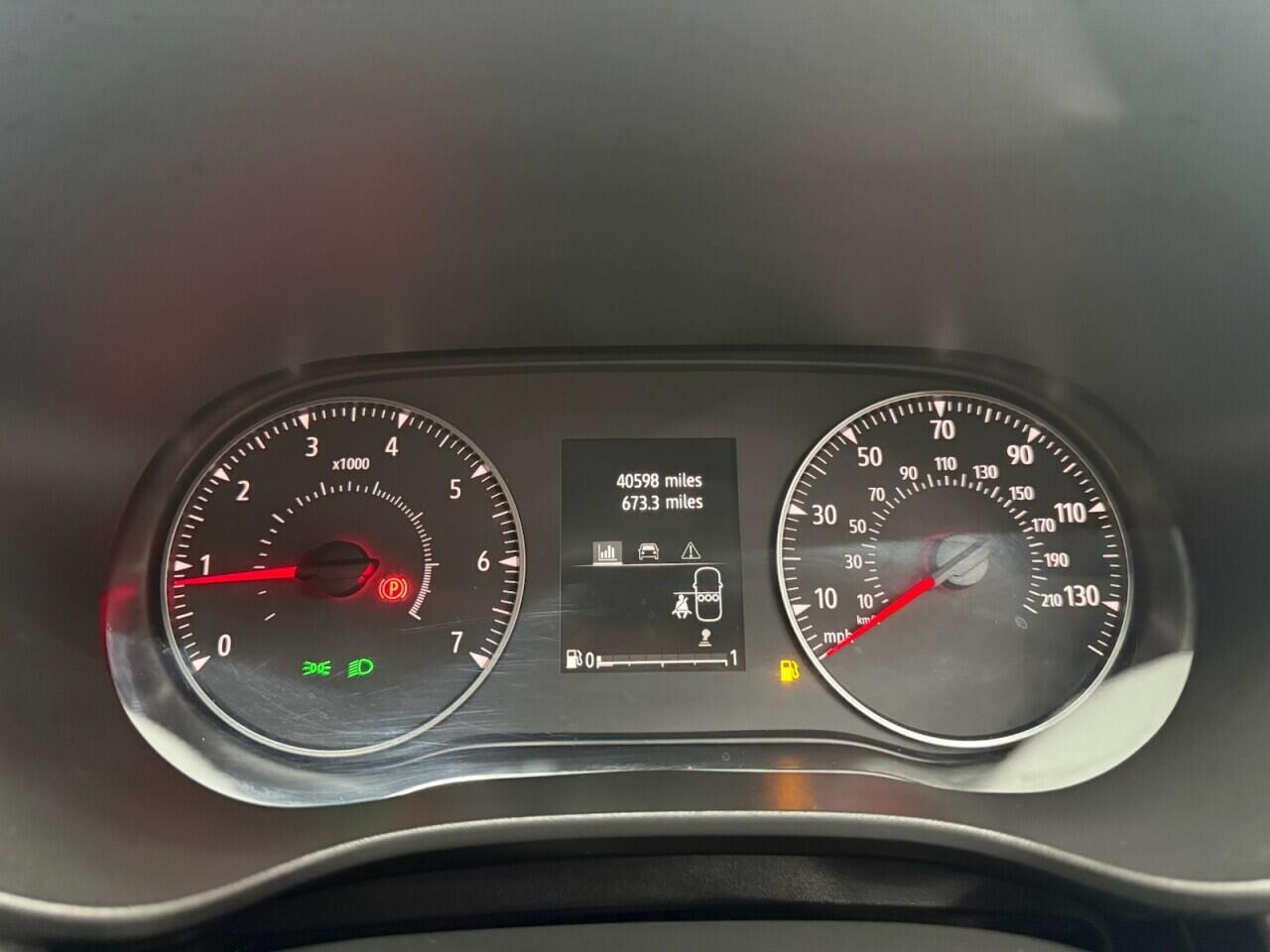 Dacia Sandero view 9