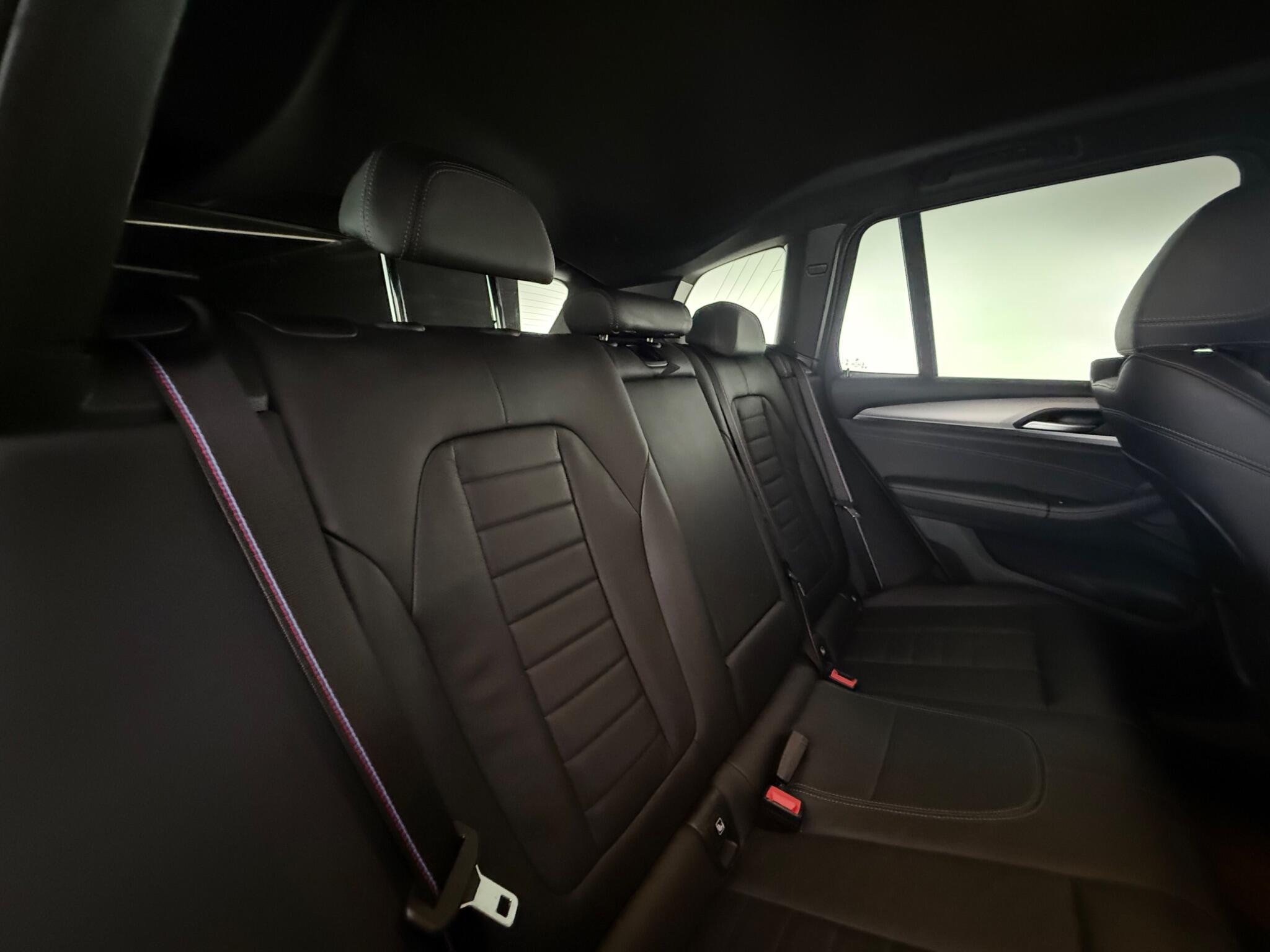 BMW X3 view 35