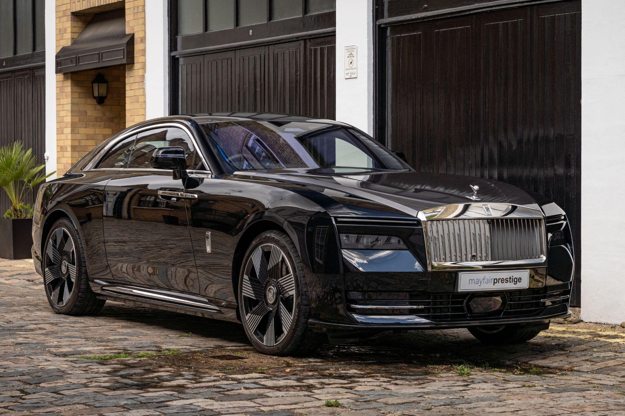 Rolls-Royce Spectre view 5