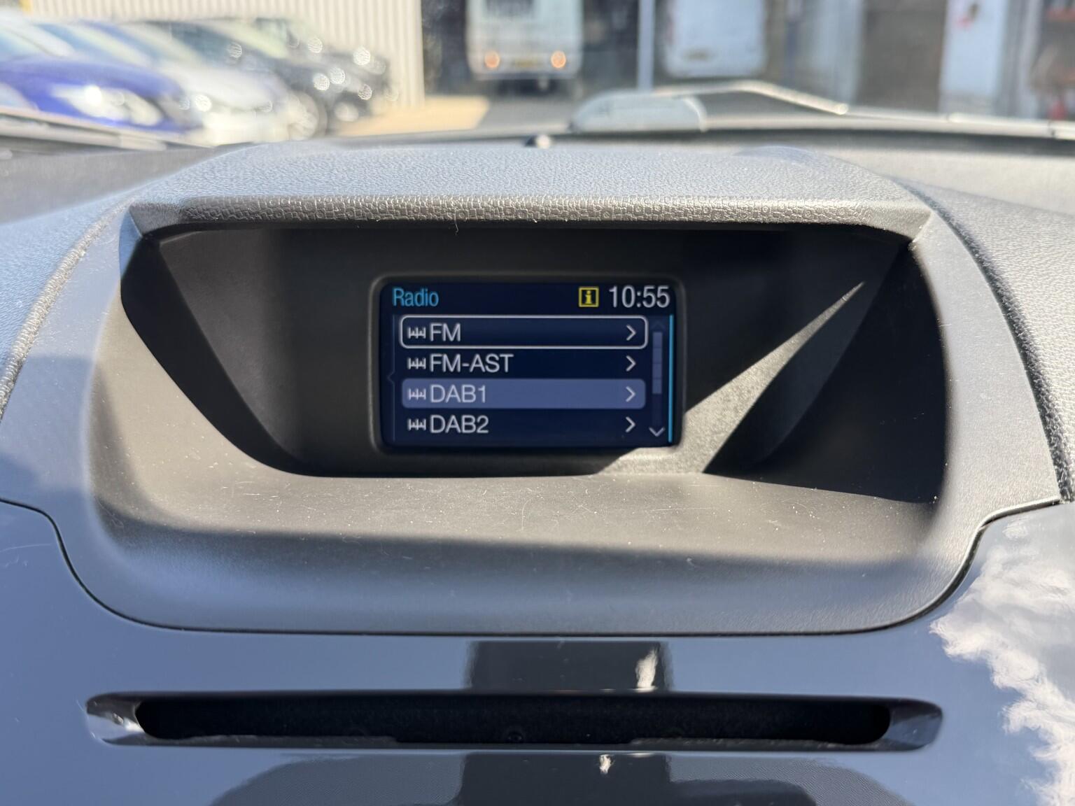 Ford Ecosport view 33