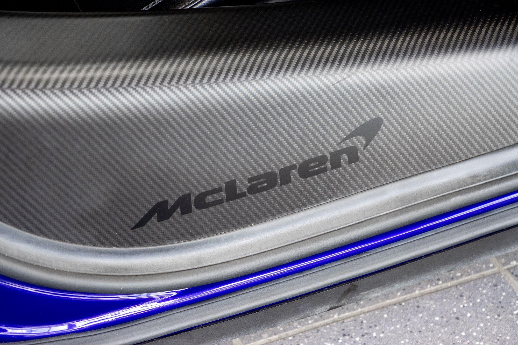 Mclaren GT view 37