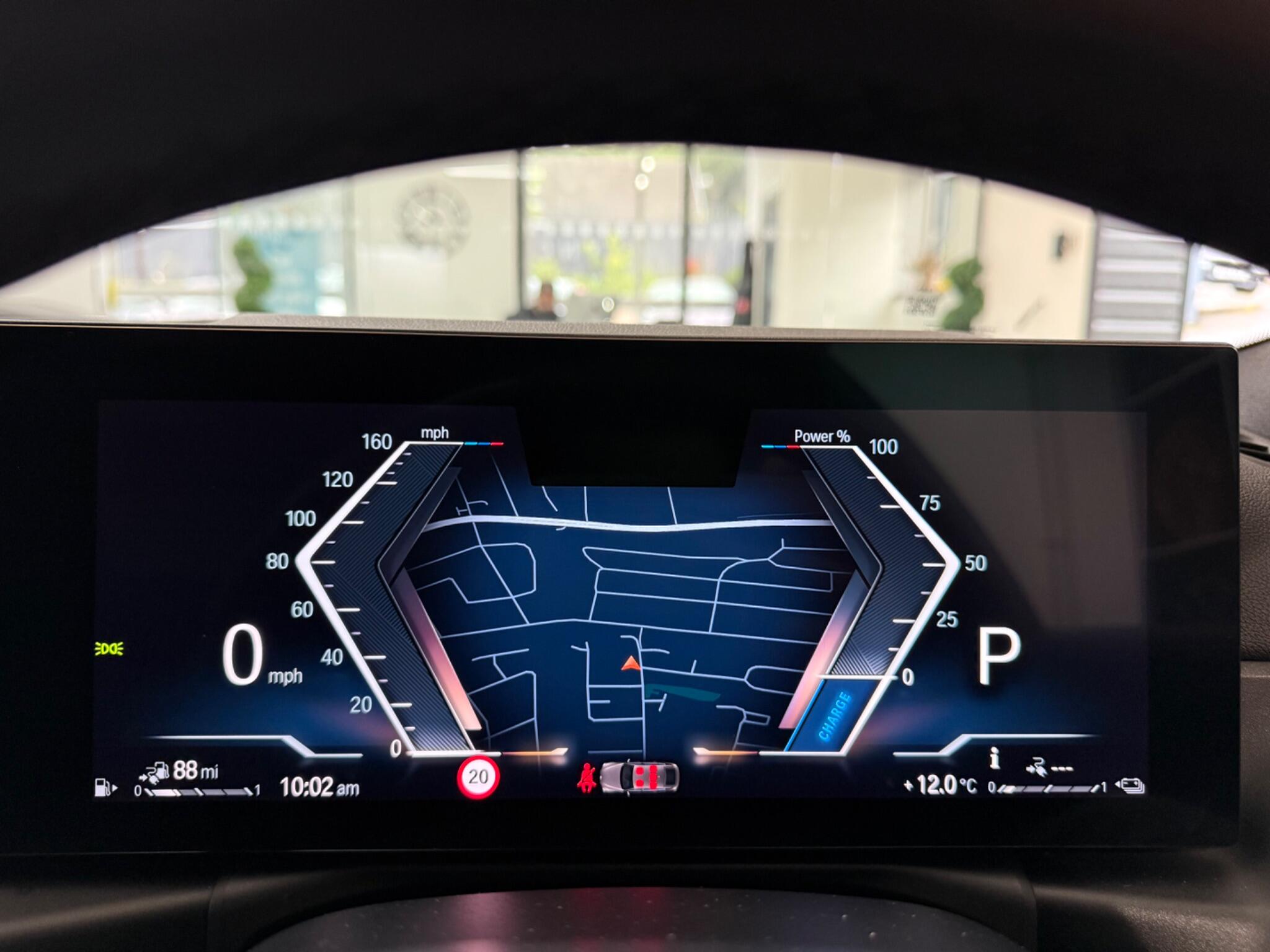 BMW 3 Series view 34