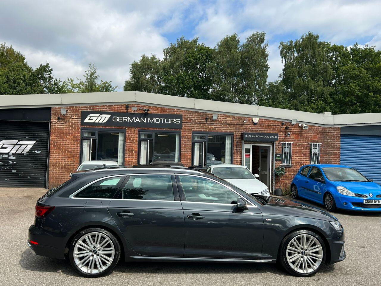 Audi A4 view 8