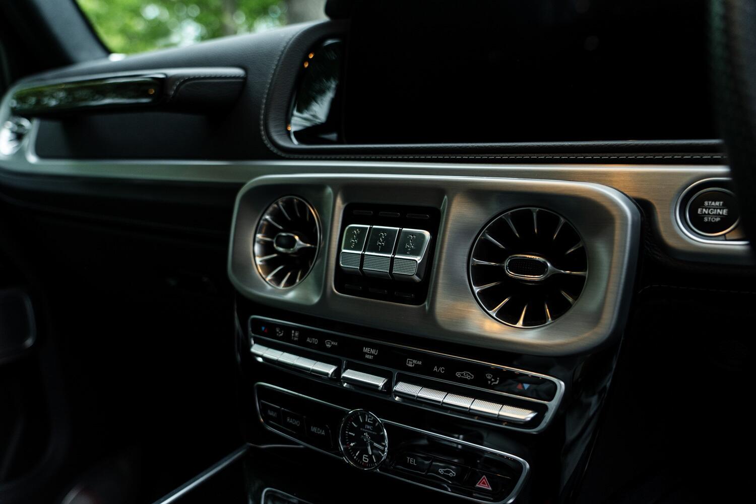 Mercedes-Benz G Class view 49