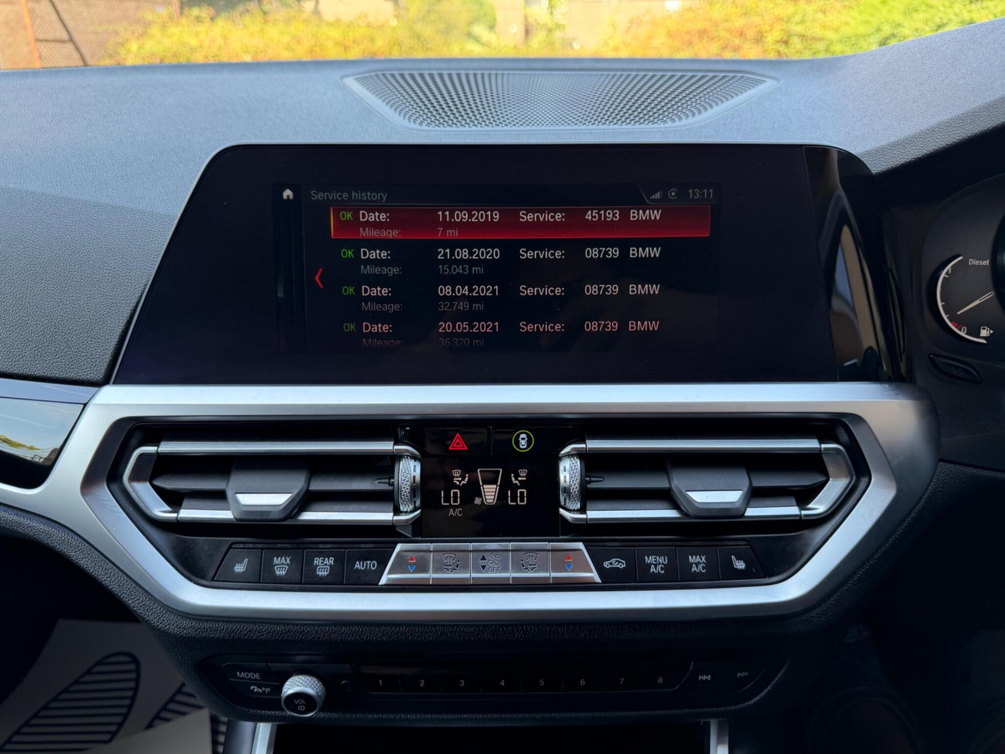 BMW 3 Series view 45