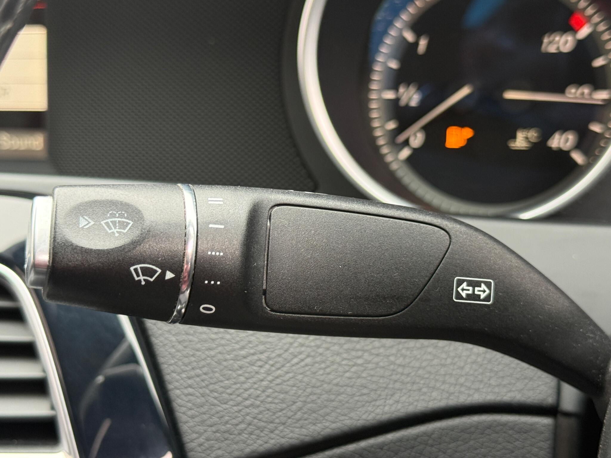 Mercedes-Benz C Class - Image 61