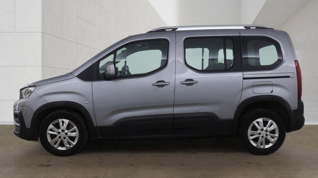 Peugeot Rifter view 10