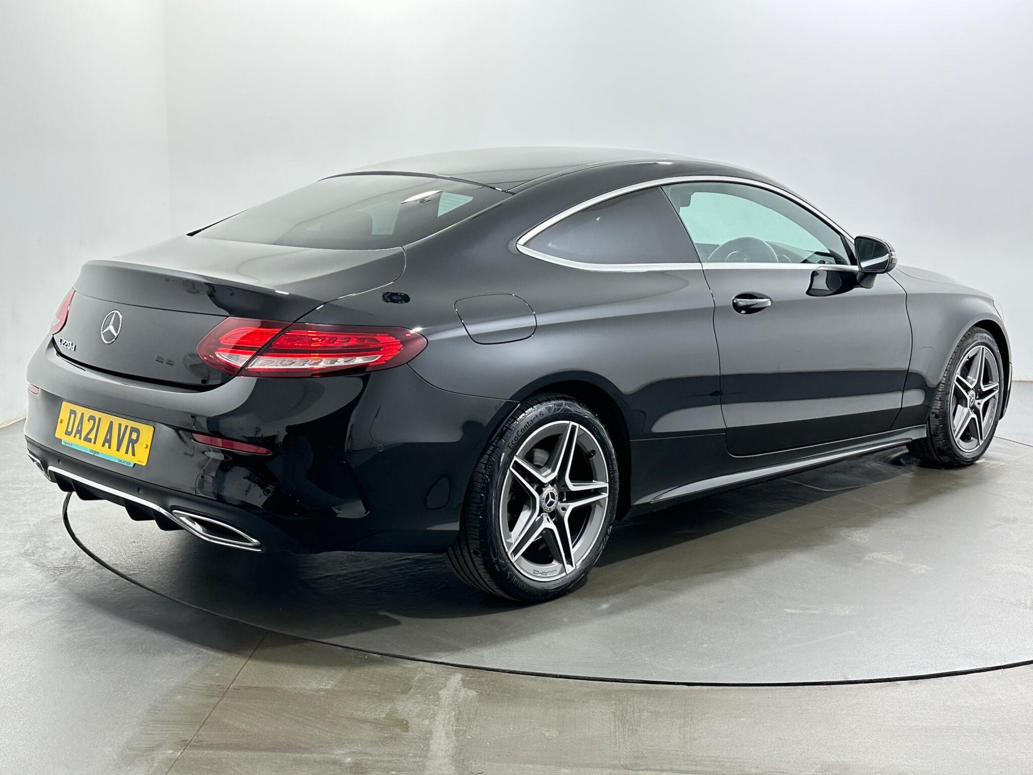 Mercedes-Benz C-Class view 8