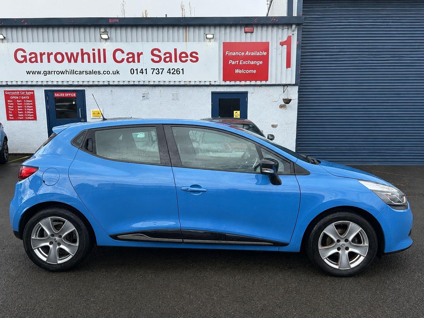 Renault Clio view 10