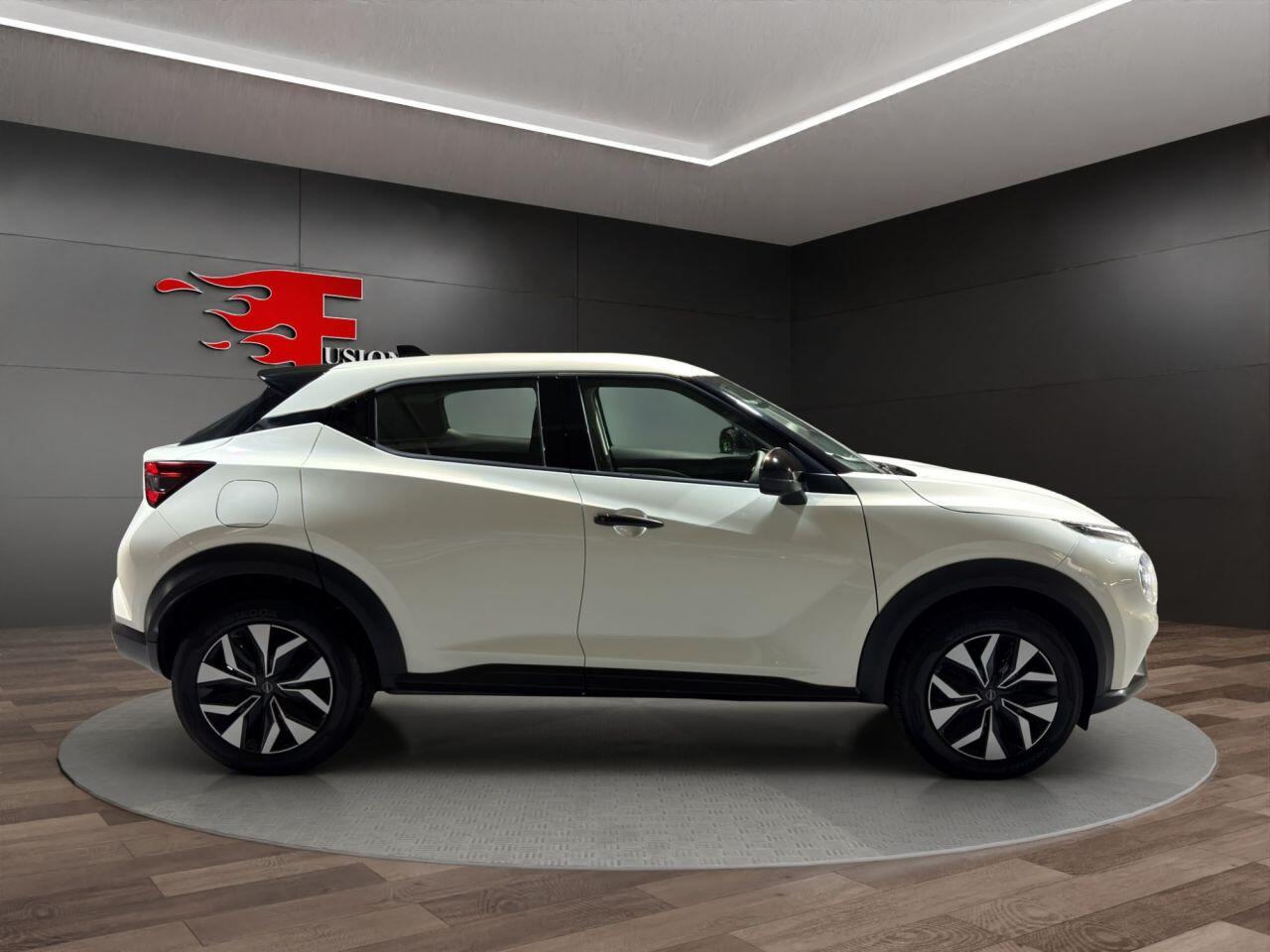 Nissan Juke view 8