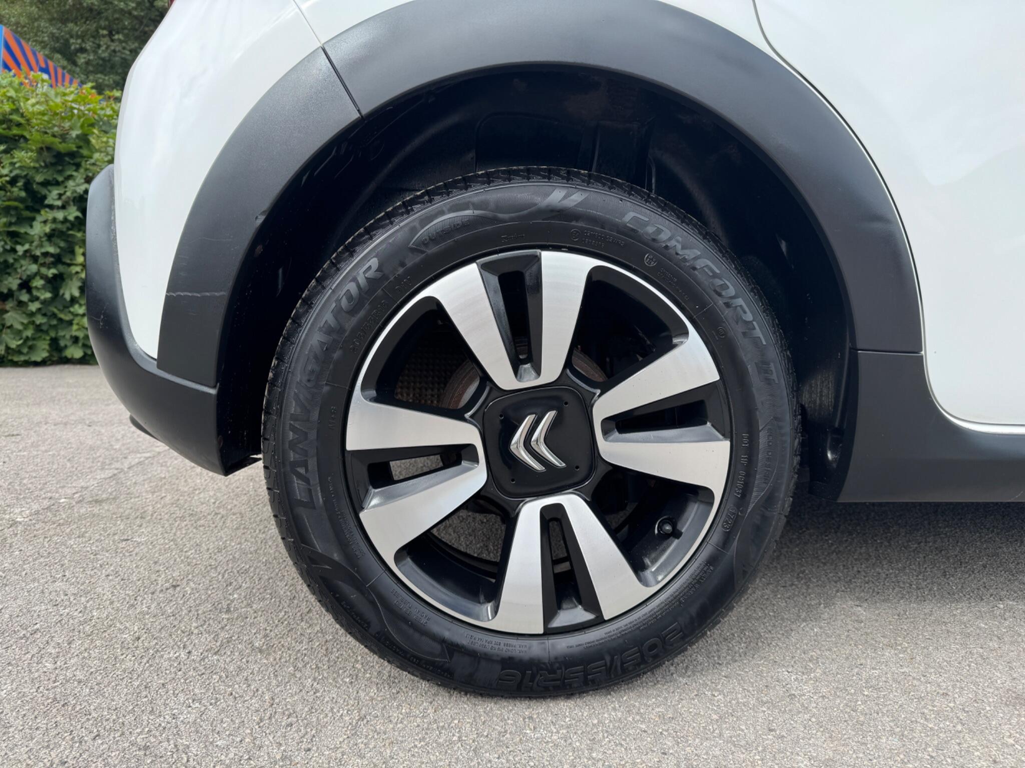 Citroen C3 view 5