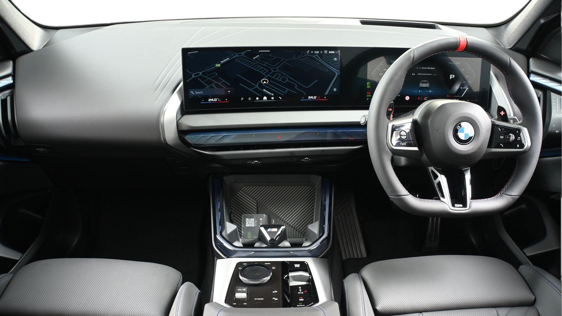 BMW X3 view 4